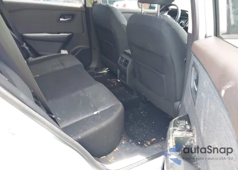 2022 Nissan Rogue Sv Fwd z USA, uszkodzony, nr VIN 5N1BT3BA7NC678852